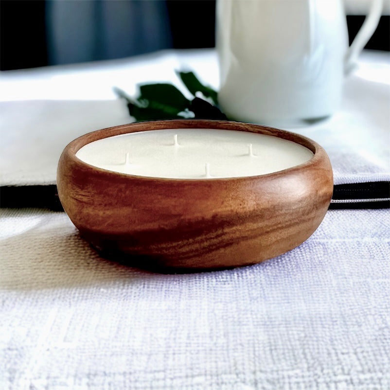 CLASSIC ROUND ACACIA CANDLE
