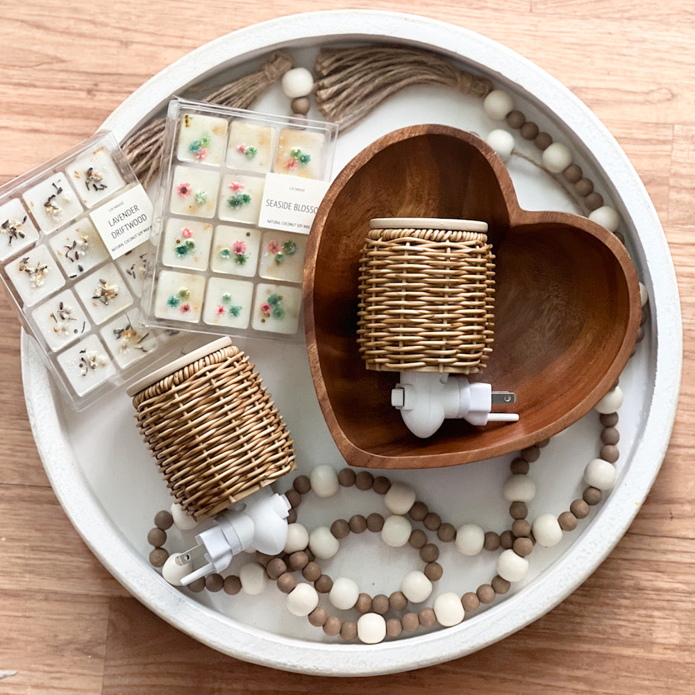 PLUGGABLE AROMA WARMER